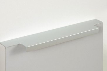 Ray торцевая мебельная ручка для фасадов 200 мм сатиновый хром